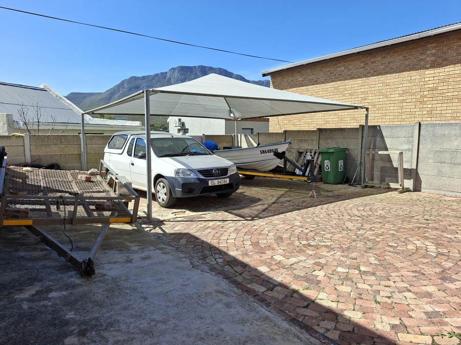 2 Bedroom Property for Sale in Pringle Bay Western Cape